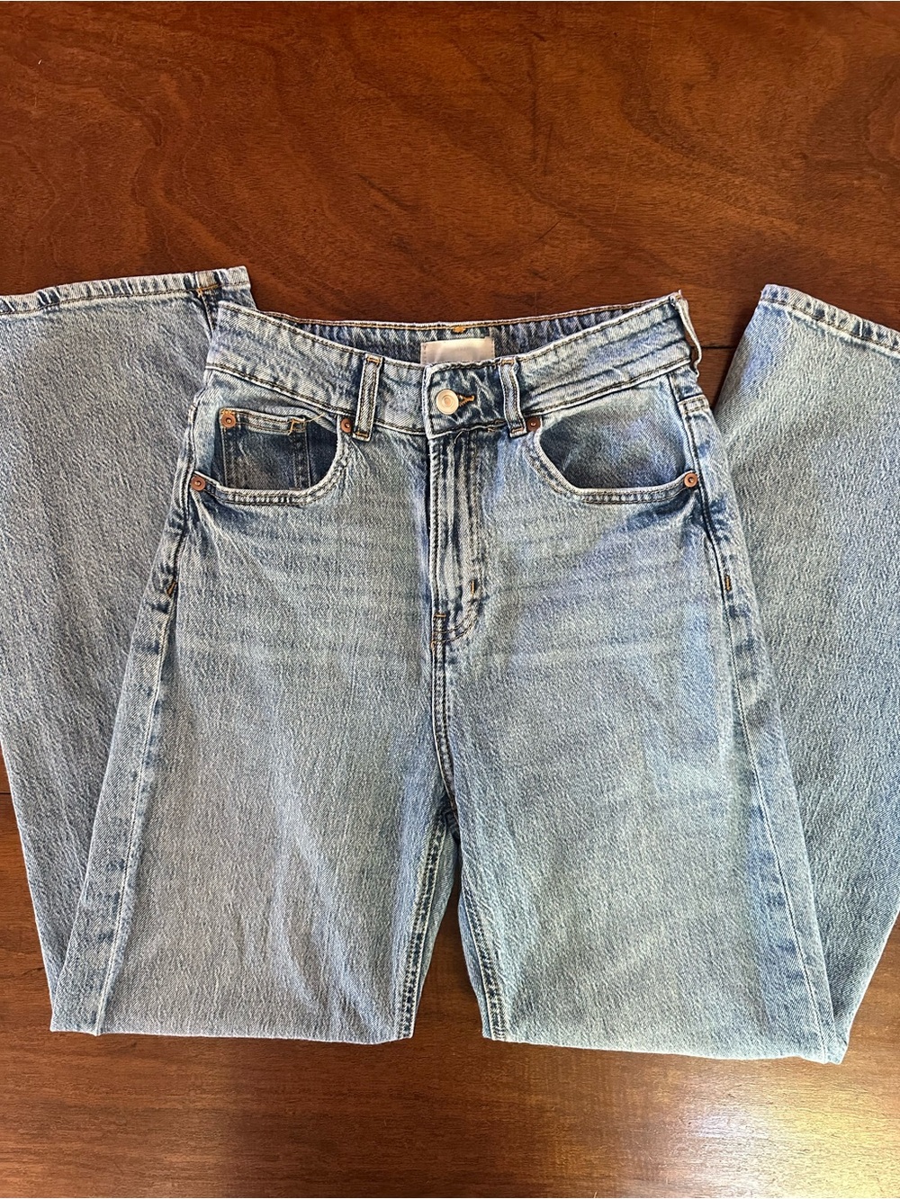 H&M High Waist Wide Leg Jeans Light Wash Denim Size 6 26x30 - Picture 1 of 10